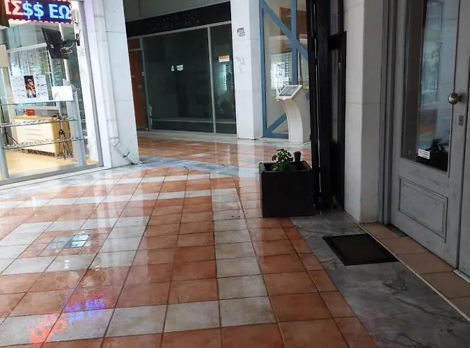 Plazaverrosa6room Апартаменты